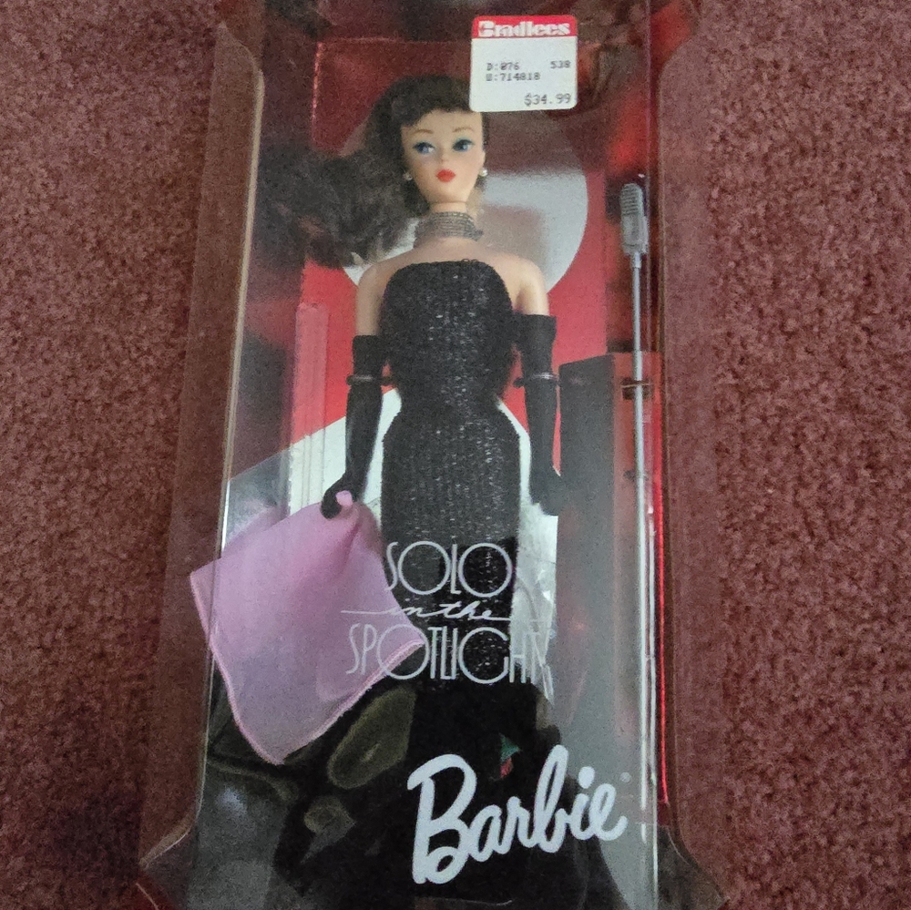 Vintage 1994 Solo In The Spotlight Barbie Number 13820